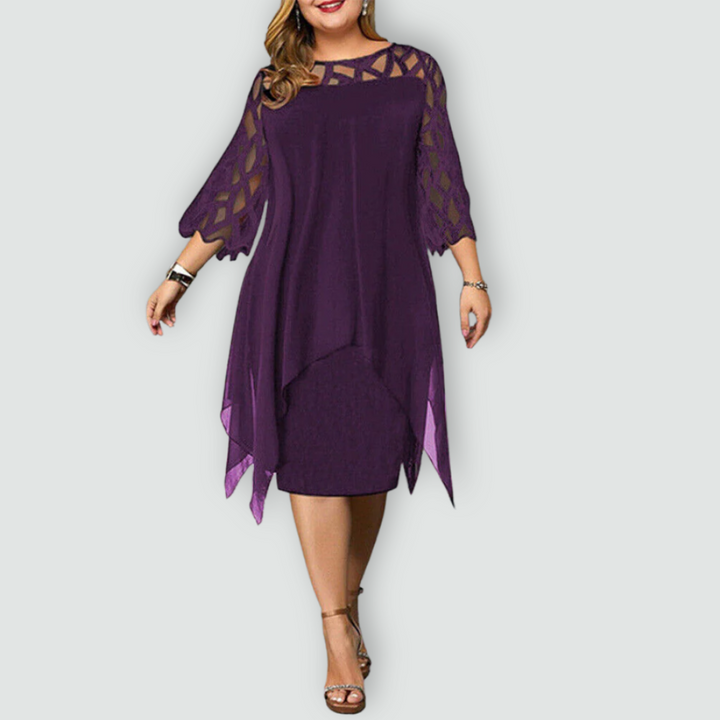 Maikee - Midi Dress in Plus Size