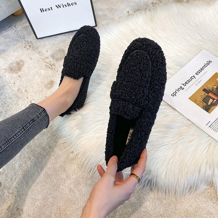 Alice - Ultra Cozy Moccasins