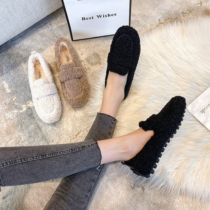 Alice - Ultra Cozy Moccasins